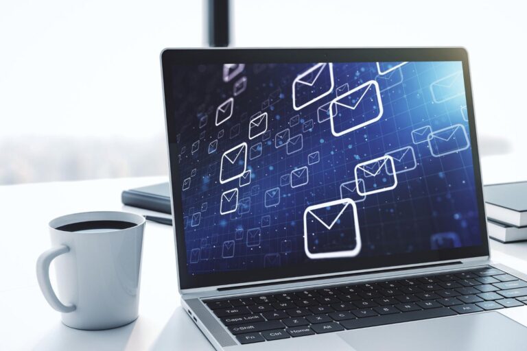 Prečo je lepšie mať na newsletter samostatný e-mail